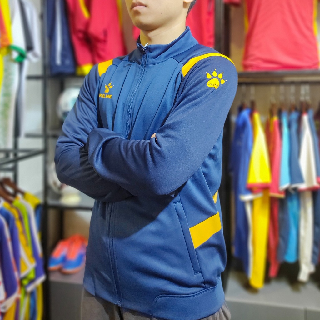 Áo Khoác Nỉ Thu Đông Kelme 8161WT1005 2 Màu Xanh Đen - Minh Hải Sport