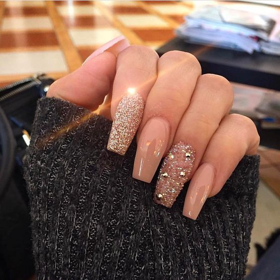 ĐÁ RẮC SIÊU SÁNG - Đá Rắc Nail