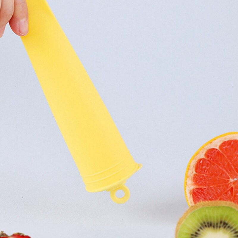 2.6oz Kids Silicone Ice Pop Mold Reusable Ice Cream Mold Popsicle Mold with Lid DIY Ice Cream Tools Dessert Ice Cream Mold