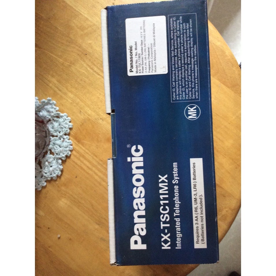 Điện thoại bàn Panasonic KX-TSC11MX có màn hình hiển thị số