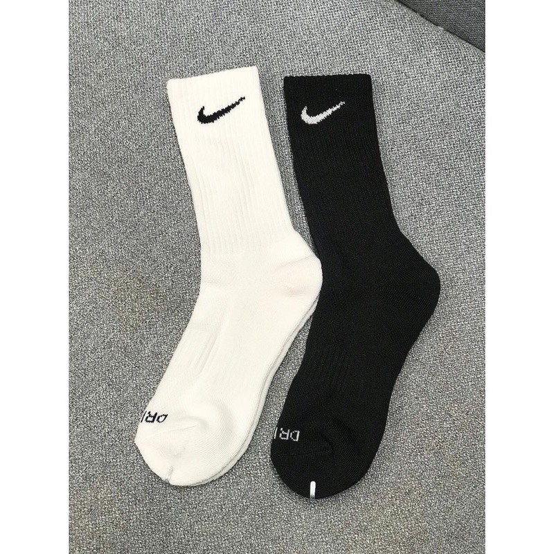 *HÀNG CHÍNH HÃNG* TẤT VỚ NIKE DÀI - LỬNG - NGẮN ÊM XỊN MỊN - HOT HIT