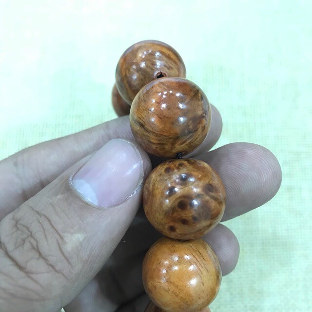 Vòng Tay Gỗ Nu Huyết Long 4 ly   BH642