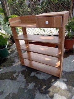 Kệ để giày dép gỗ