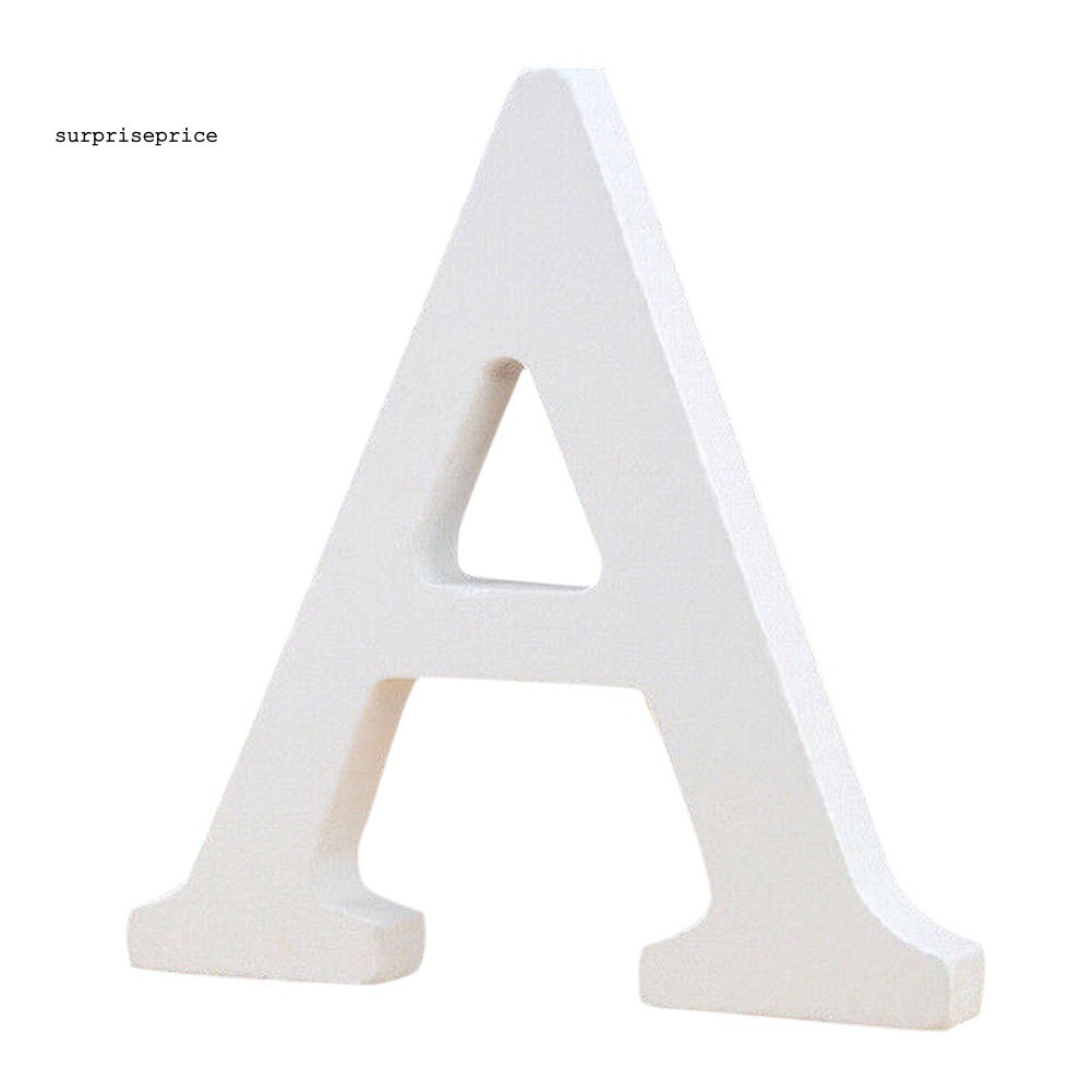 Chữ cái Alphabet bằng gỗ dùng để trang trí tiệc cưới tiện lợi