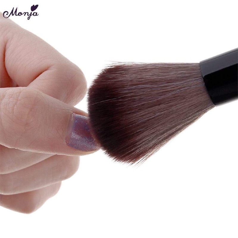 Chổi phủi móng cán gỗ nâu siêu rẻ