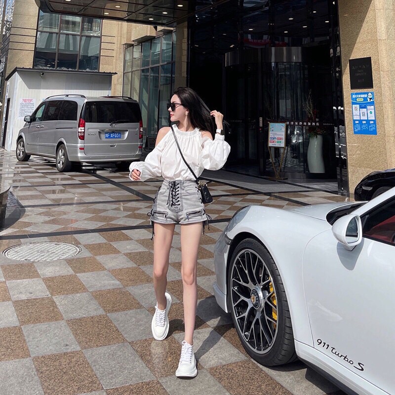 Áo sơ mi nữ hở vai cổ bo chun điệu đà