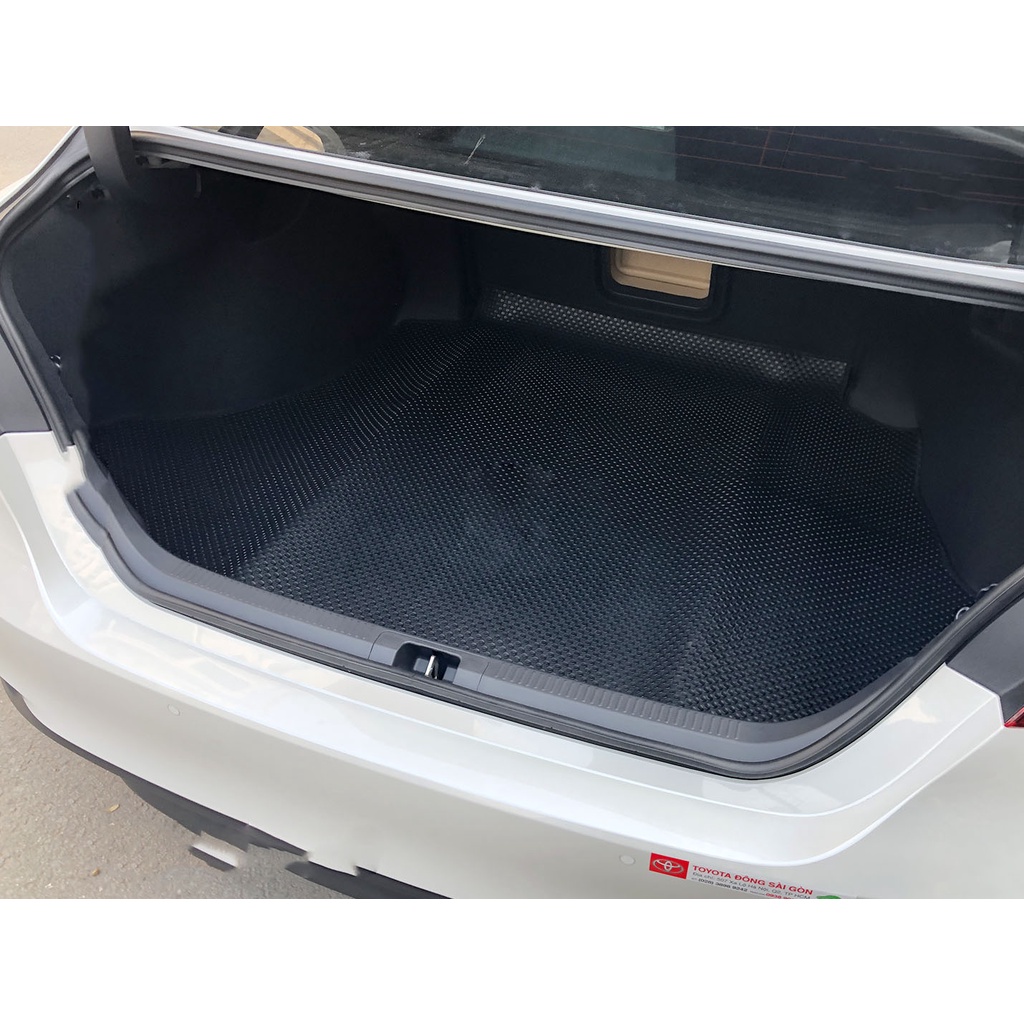 Thảm Lót Cốp Ô Tô KATA Cao Cấp Cho Xe Toyota Camry  - Không mùi, Không ẩm mốc, Dễ dàng vệ sinh
