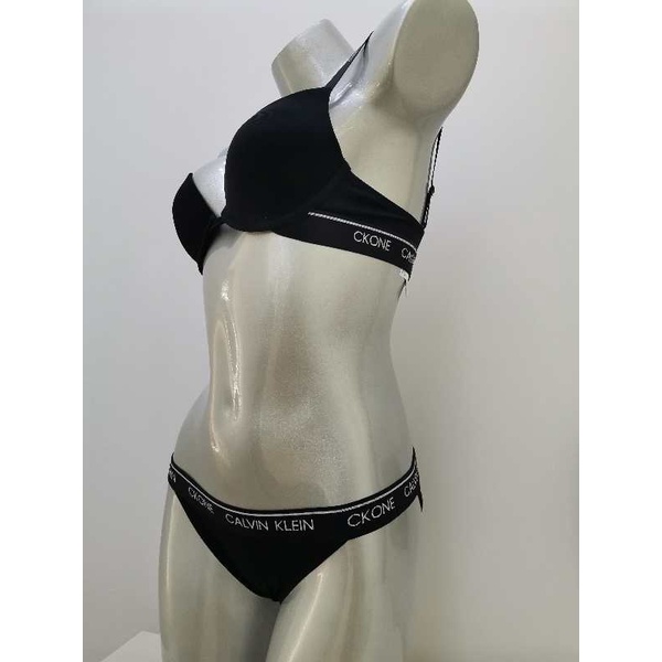 Bộ 2 Món Áo Ngực + Quần Sịp CKONE
