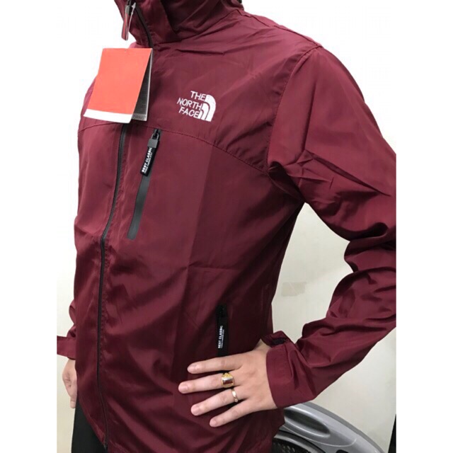 Áo Gió 2 Lớp Khoá Chống Nước TNF