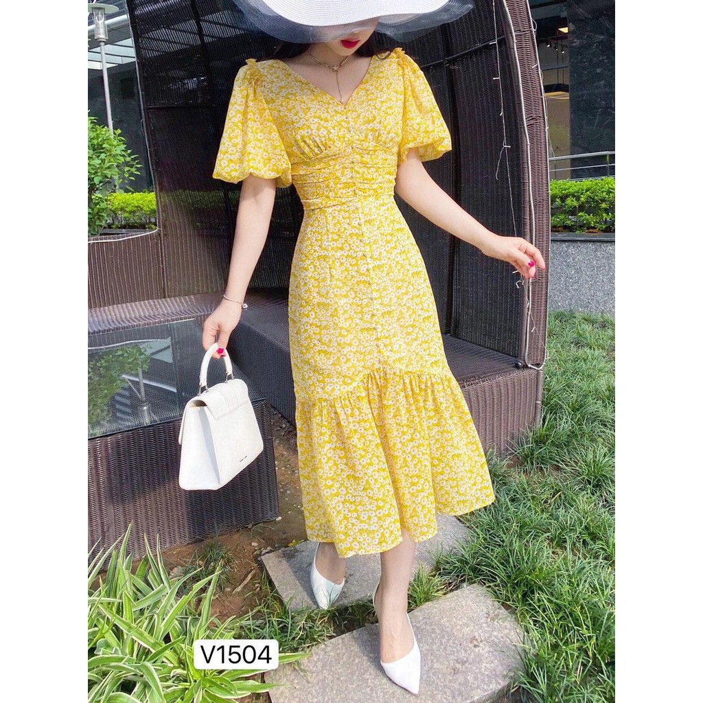 [BÁN LỖ VỐN - HÀNG SALE KHÔNG ĐỔI TRẢ]Đầm hoa vàng đuôi cá cổ tim nhúm eo phù hợp đi biển đi chơi V1504_Zin Boutique | BigBuy360 - bigbuy360.vn