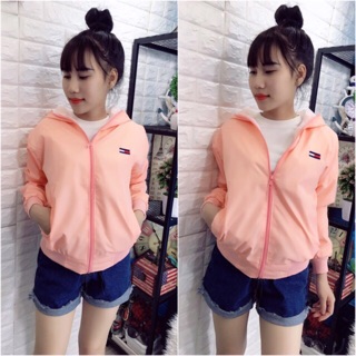 Áo khoác dù nữ đẹp