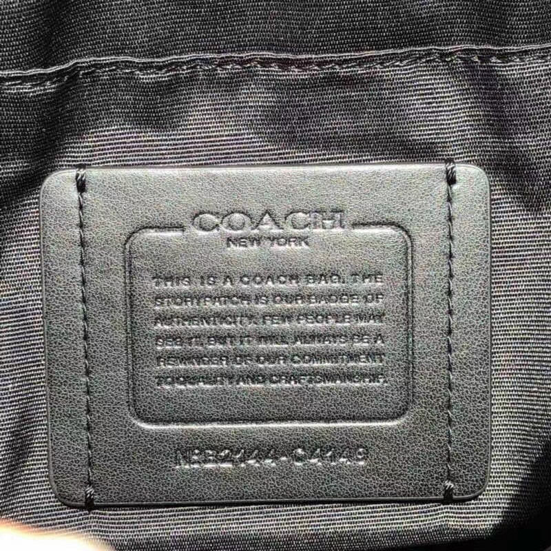 TÚI ĐEO COACH GRAHAM CROSSBODY IN SIGNATURE CANVAS
