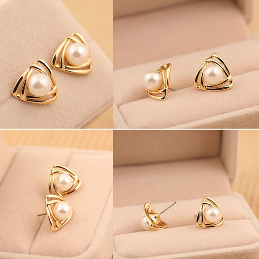 Khuyên tai nữ hình tam giác đính ngọc trai