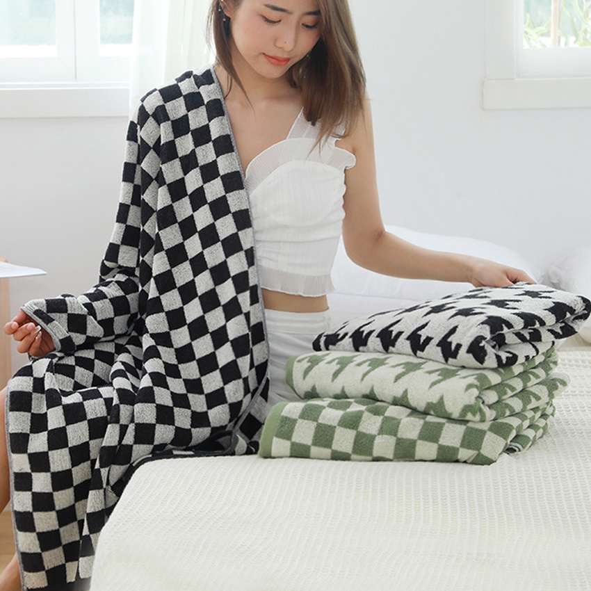 Khăn Tắm Cotton Dày Dặn Siêu Thấm Hút Mềm Mại Họa Tiết Kẻ Sọc Độc Đáo