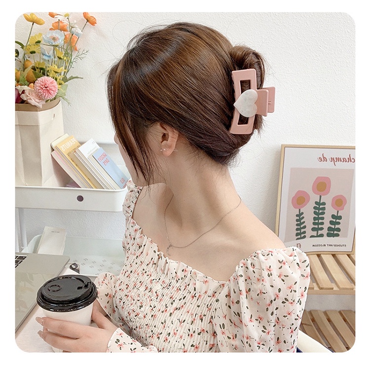 Kẹp Tóc Càng Cua Hình Cá Mập Cỡ Lớn Màu Hồng Dễ Thương Cho Bạn Gái
