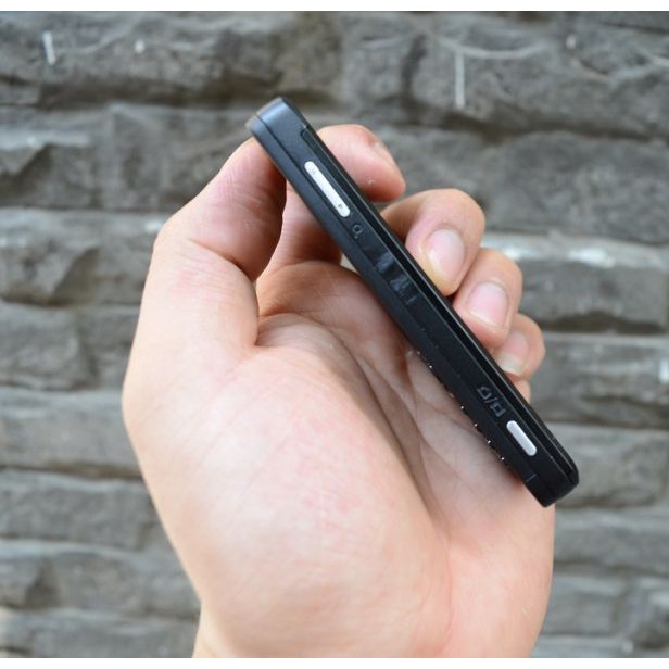 ĐIỆN THOẠI SONY ERICSSON W302 NHỎ GỌN SÀNH ĐIỆU CHÍNH HÃNG