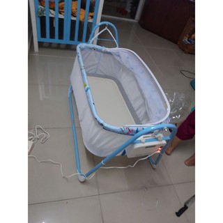 Nôi điện cao cấp đưa tự động Autoru Eco-18 cho bé giấc ngủ an toàn, bảo hành 12 tháng