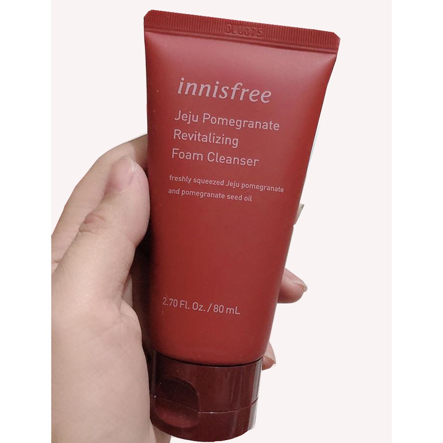 Sữa rửa mặt từ Lựu Đỏ Innisfree Jeju Pomegranate Revitalizing Foam Cleanser 150ml/80ml