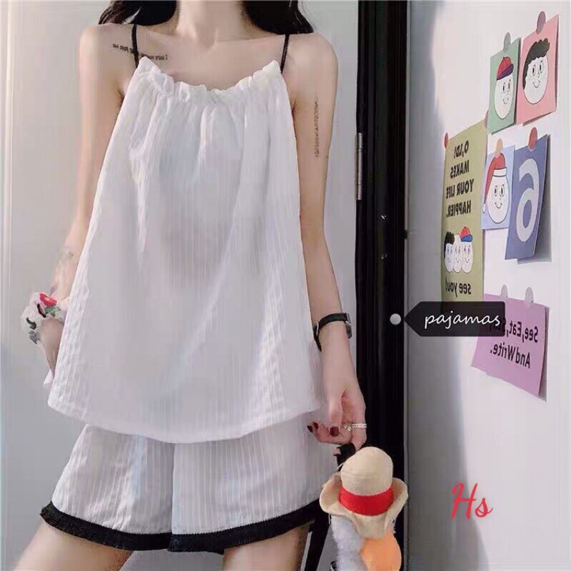 💃 Bộ Đũi Trắng 2 Dây Kèm Quần Đùi Chạy Viền Set Quần Áo Cộc Nữ | BigBuy360 - bigbuy360.vn