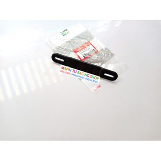 pas bắt bản tên xe vario