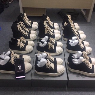 Giày Sneaker RO thấp cổ
