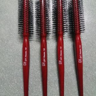Lược tròn cán gỗ gh 110