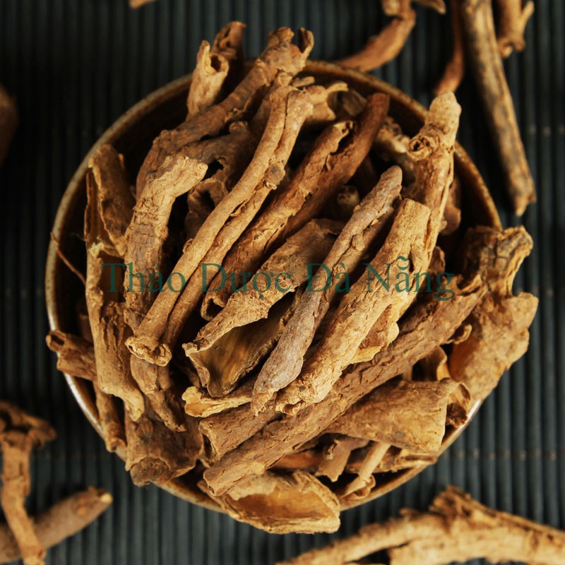 Ngũ Gia Bì vỏ sạch thơm 100 gram.