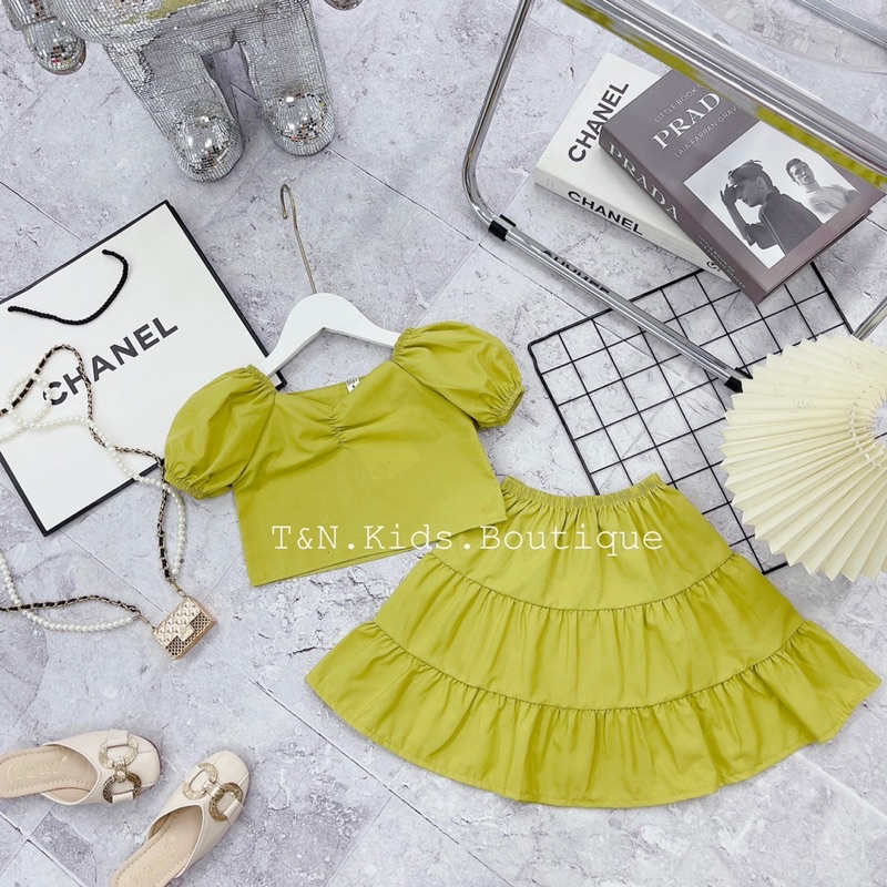 Set áo crop top cv tầng cho bé gái 15-28kg