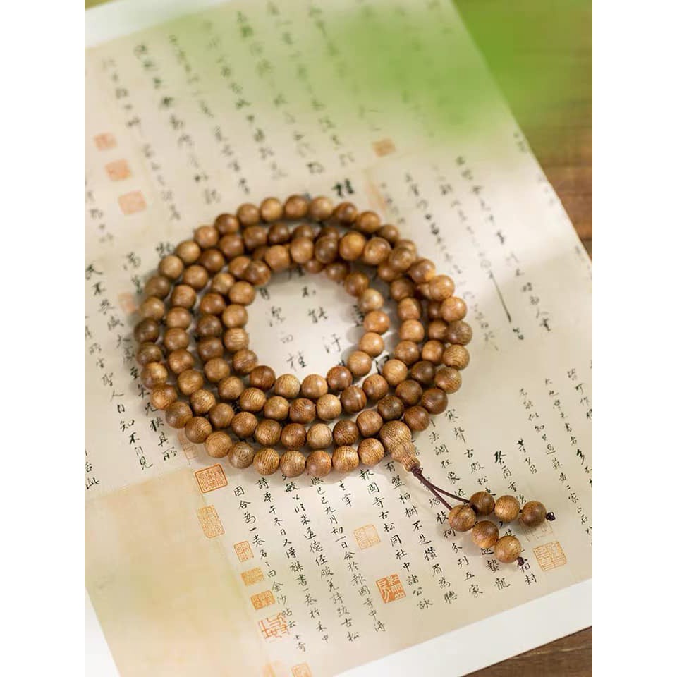 Vòng Tay Trầm Hương Chuỗi Tràng 108 Hạt chạy bằng máy công nghệ cao chuẩn từng viên Full Hộp [Trầm Hương Búp Sen]