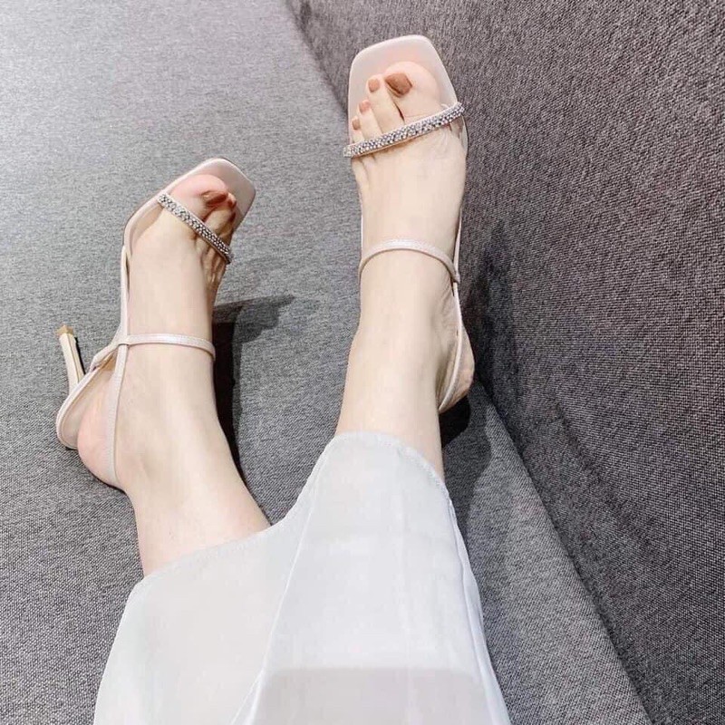 [HÀNG CÓ SẴN] GIẦY SANDAL CAO GÓT CHARLES&KEITH XUẤT KHẨU XỊN