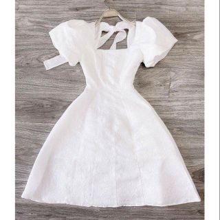 Váy gấm tay bồng cưng muốn xỉu luôn