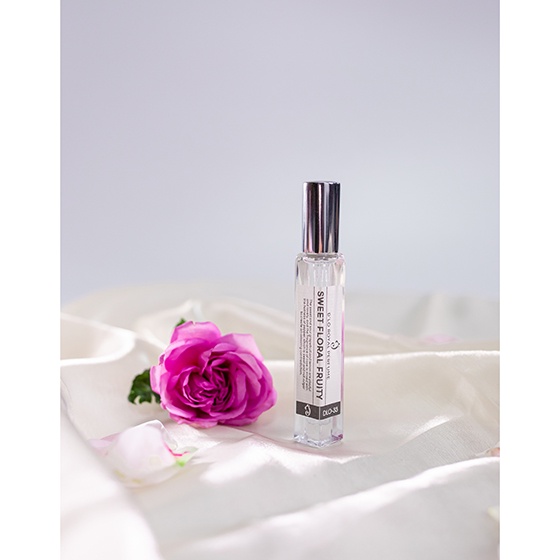 Tinh dầu nước hoa nữ D'lo 31 Trust Love Rose 10ml Mùi hương của những nàng thơ gen Z nhẹ nhàng, lôi cuốn | DLO 31