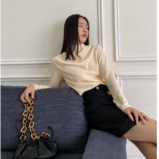 Áo cổ lọ đổ màu be EDINI - A1190