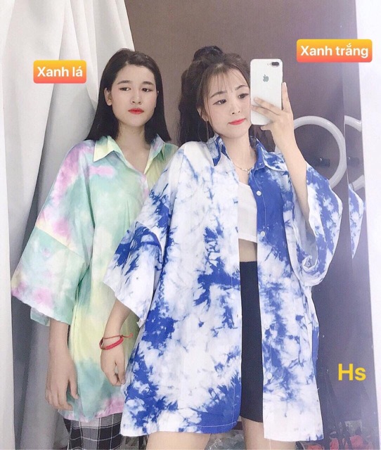 Bộ sưu tập áo sơ mi thụng rộng tay lỡ loang màu