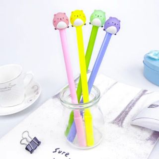 Bút nước mực đen gấu ú