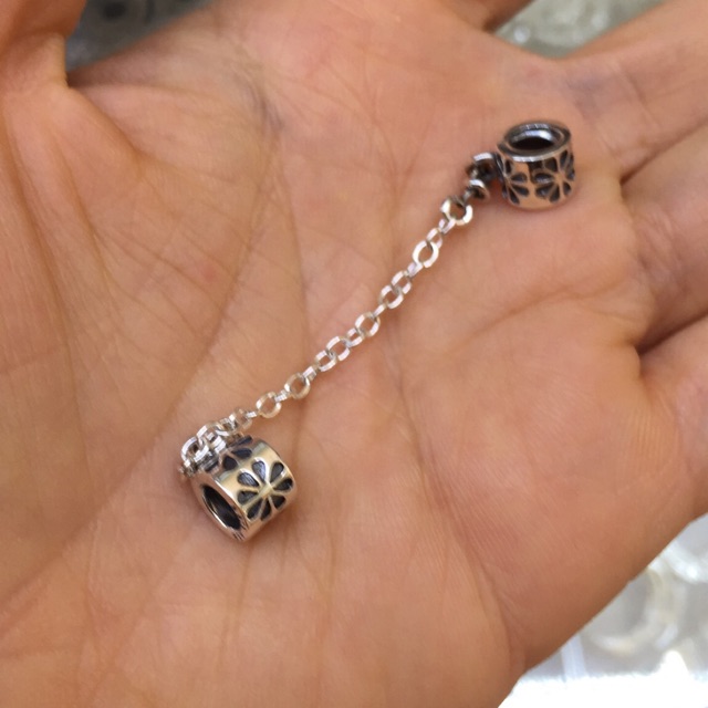 Phụ kiện chặn vòng tay có dây nối bạc thật