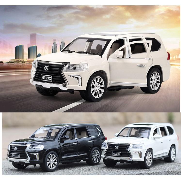 Đồ chơi xe ô tô mô hình xe Lexus LX570 tỉ lệ 1:24 bằng sắt chạy cót có âm thanh và đèn mở các cửa xe  hàng Quảng Châu