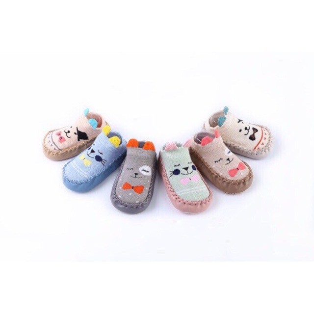 Giày tập đi mẫu mới size 11cm cho bé