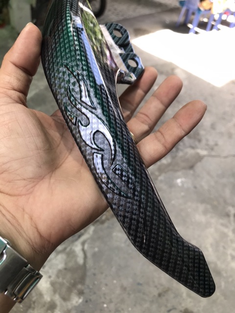 Ốp Cảng Sau Winner X CARBON