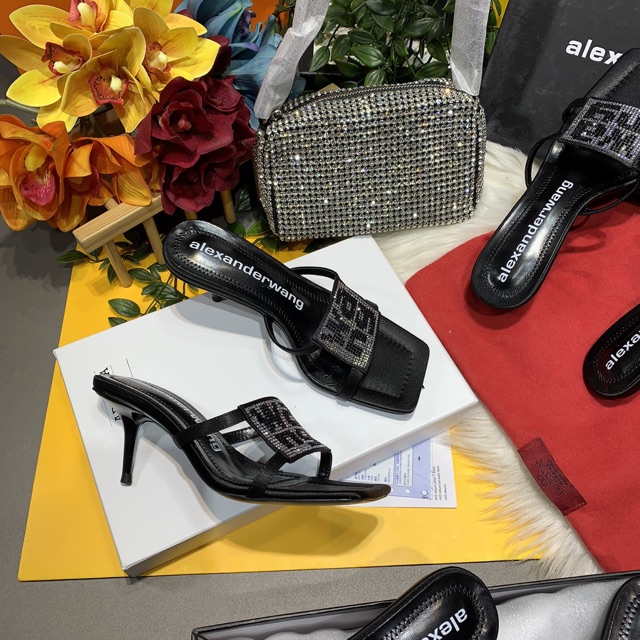 Guốc đá nữ Alexanderwangg siêu chảnh (chat trước check size ạ)