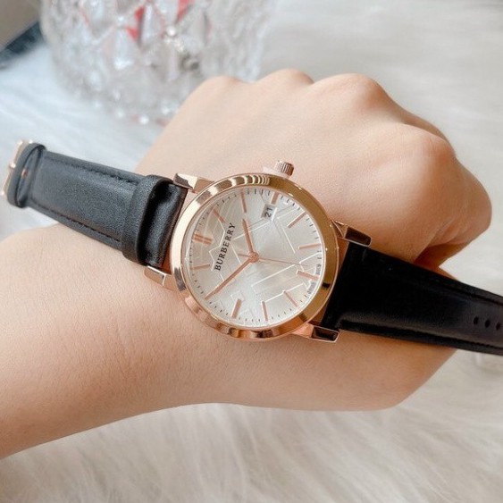 Đồng hồ Burberry nữ dây da mặt tròn thanh lịch nhẹ nhàng sang chảnh