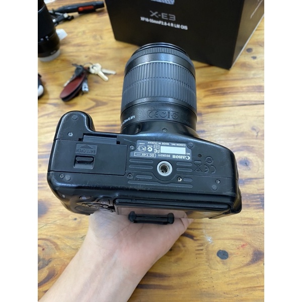 Máy ảnh canon 600D và 18-55 hàng cũ thanh lý
