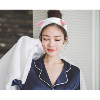 BĂNG ĐÔ TAI MÈO RỬA MẶT
