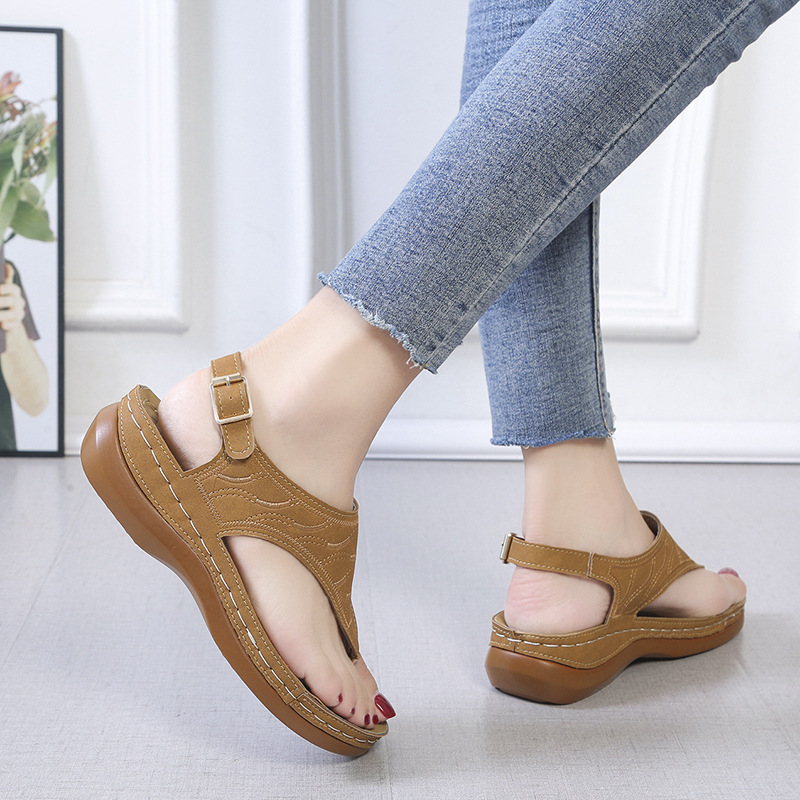 Giày sandal có quai hậu kiểu đế xuồng thích hợp đi biển/ dạo phố cho nữ