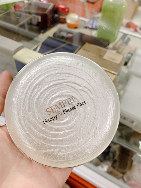 Phấn phủ Geo trắng siêu mịn -semper happy &amp; please pact ( Cam kết hàng chuẩn auth,đền 100 lần nếu phát hiện hàng giả)