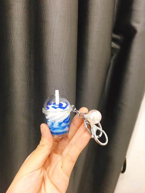 Móc khoá trà sữa siêu yêu