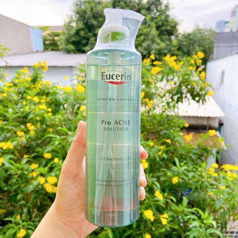 Eucerin Sữa Rửa Mặt Dạng Gel Dành Cho Da Nhờn Mụn ProAcne Cleasing Gel 400ml