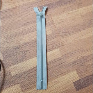 Khóa quần HHK 20 cm