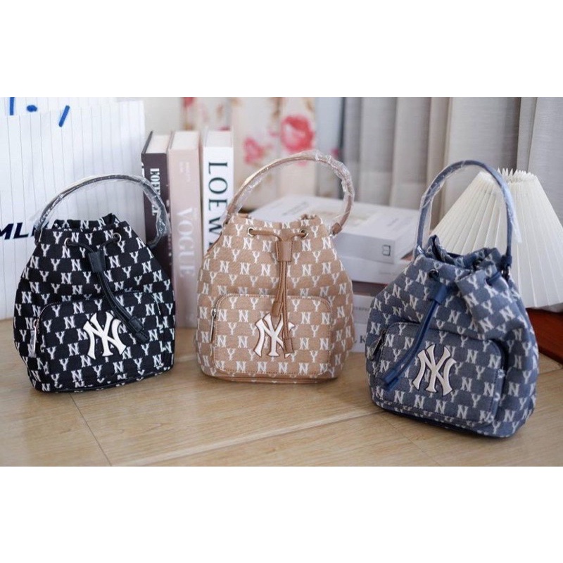 (Hàng sẵn)(ảnh thật) Túi rút dây m / lb mini Jaquard hoạ tiết Monogram trên nền chất liệu denim đủ 3 màu