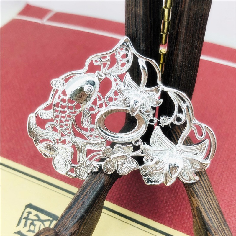 1 phiến đúc họa tiết khóa trường thọ, khóa trường mệnh cá chép hoa sen 44*56mm nguyên liệu làm trâm làm trang sức